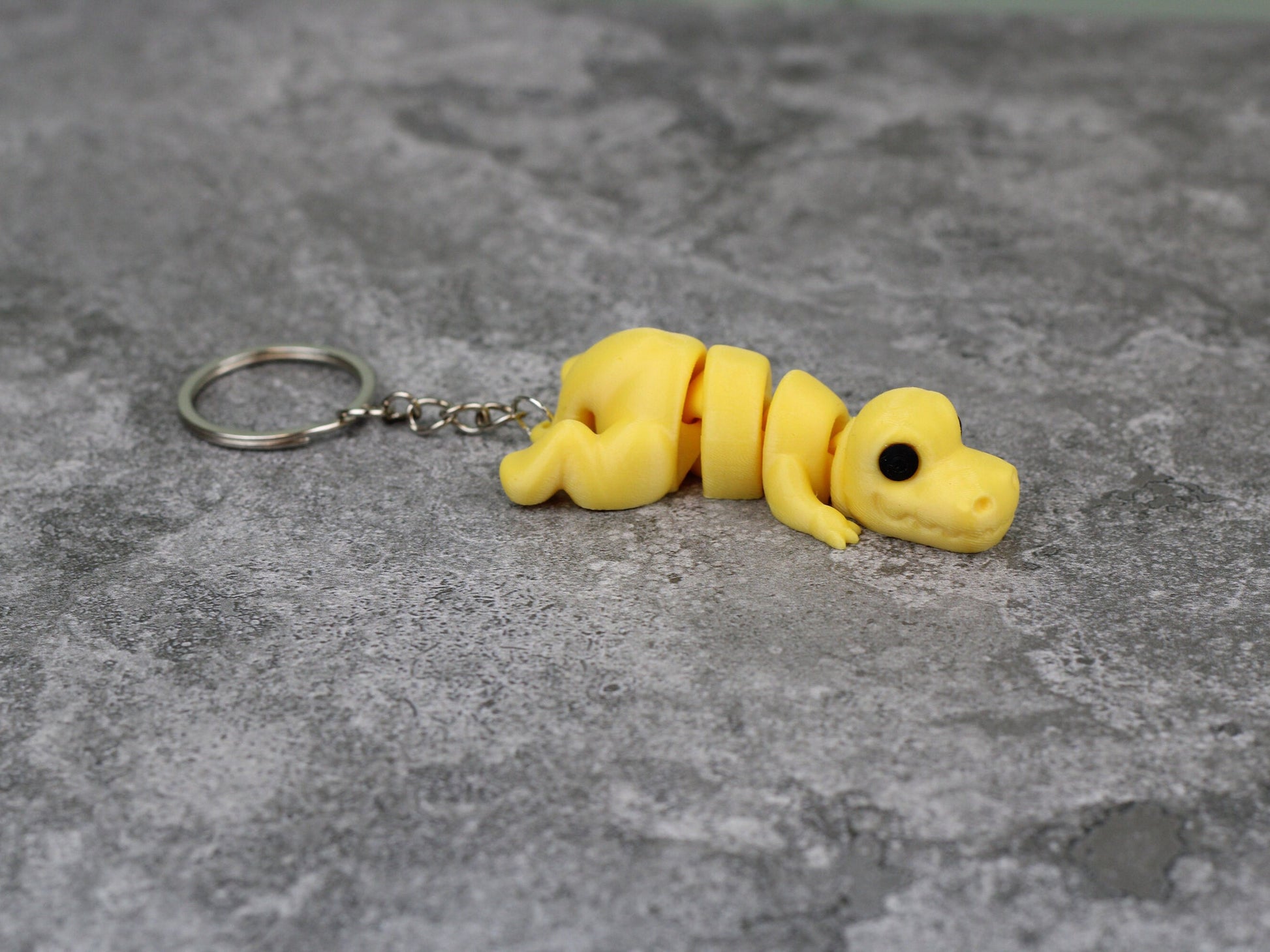 Mini Animal Keychains (Set of 2), Articulating Tiny Animals, Fidget Animals, 3D Printed Fidget Toy, Sensory Toy, Keychain for Anxiety Relief